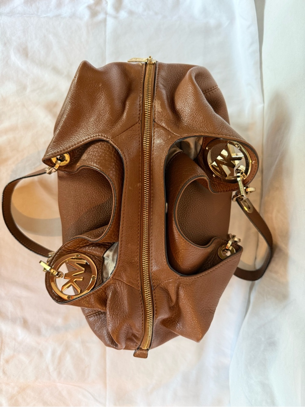 Michael Kors Chestnut Pebbled Leather hobo Shoulder Bag with Gold Hardware - Picture 13 of 14